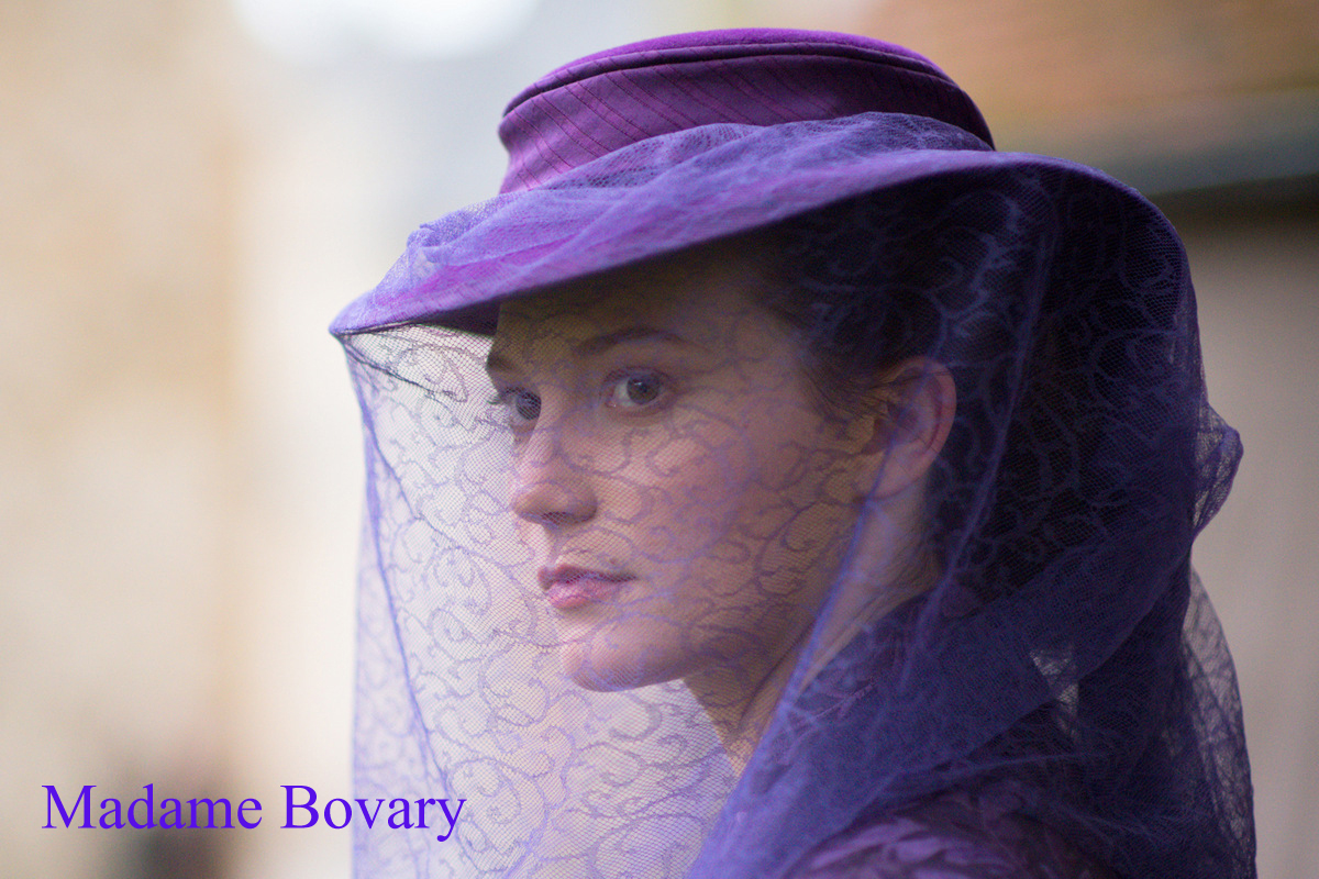 mia-waskowska-madame-bovary-1